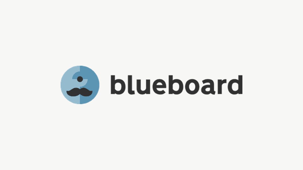 Blueboard recenze 2026: jeden tarif, 20 let na trhu a multihosting pro 10 domén